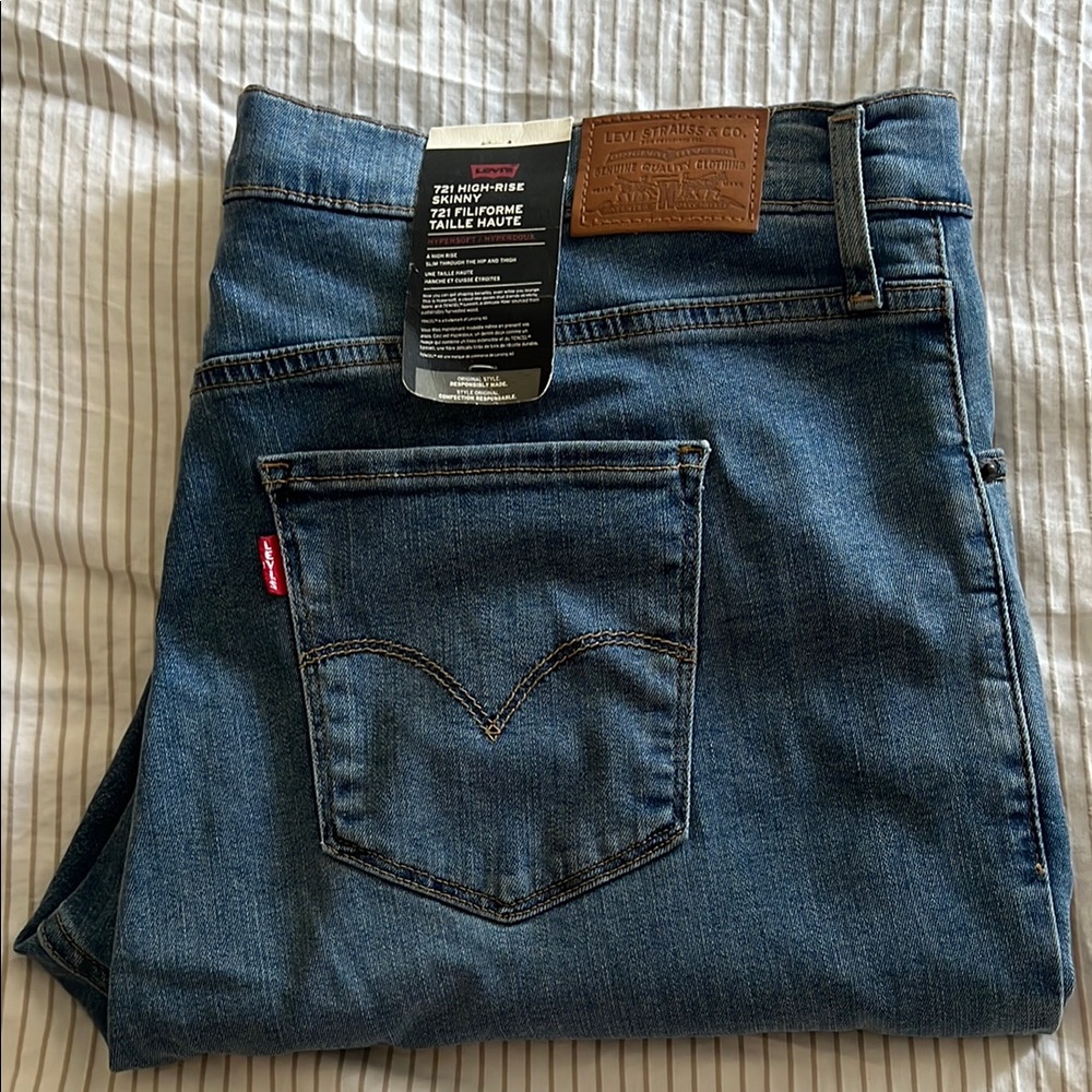 Levi's Blue Slim Jeans Classic Style - Picture 1 of 4